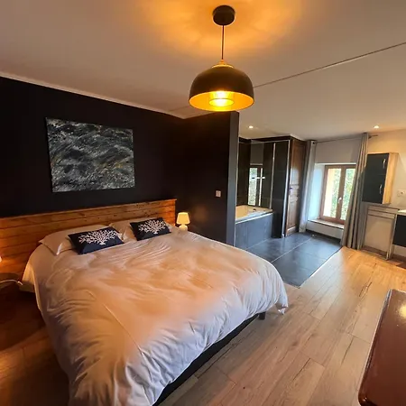 Parentale Avec Un Petit Salon *