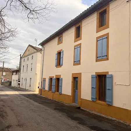Bed & Breakfast Parentale Avec Un Petit Salon *
