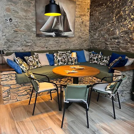 Parentale Avec Un Petit Salon